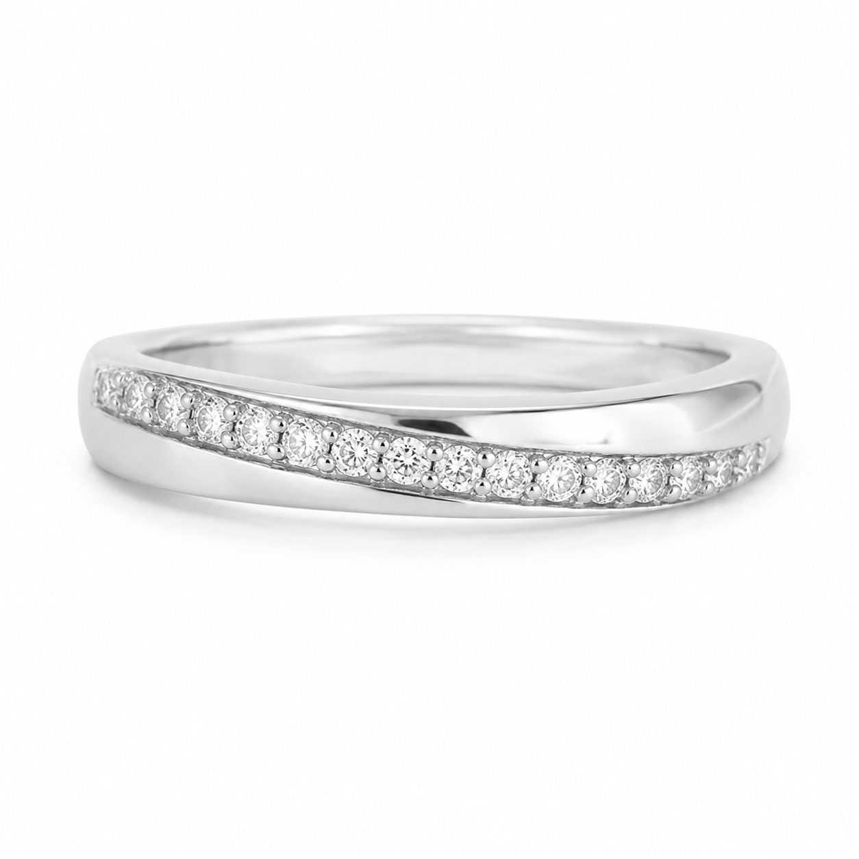 Anillo Curvo Oro Blanco con Diamantes 0.12 ct