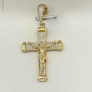 Cruz con circonias